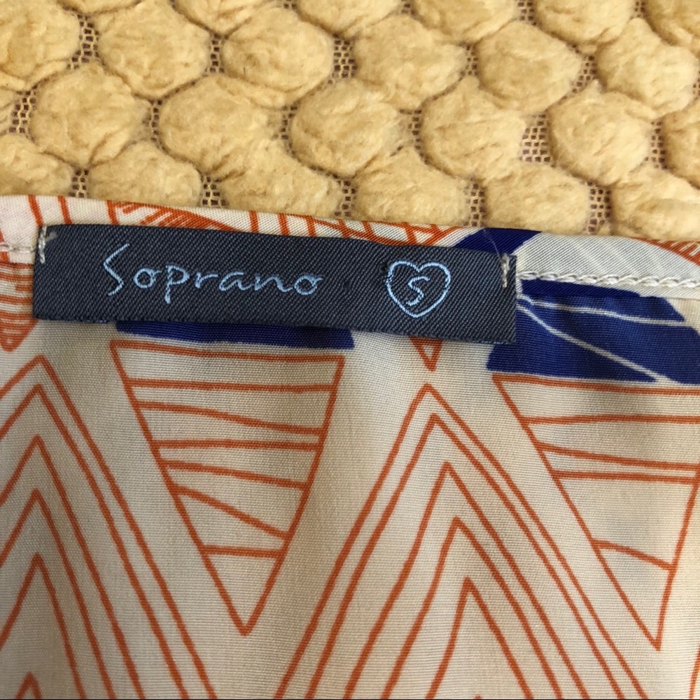 Soprano Lightweight Pull On DRESS  Super Fun Print - Picture 4 of 5